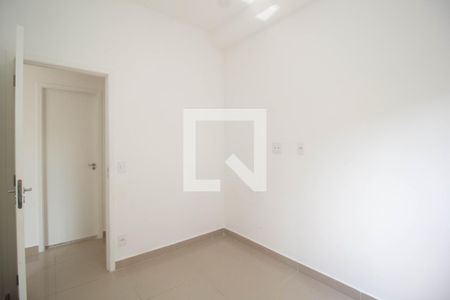 Quarto 1 de apartamento para alugar com 2 quartos, 44m² em Vila Pirituba, São Paulo