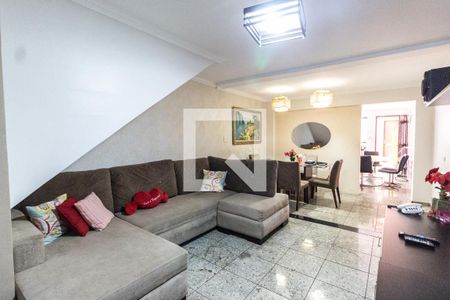 Sala de casa para alugar com 3 quartos, 63m² em Vila Nova Cachoeirinha, São Paulo