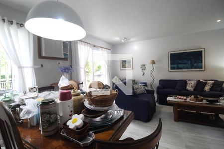 Sala de casa de condomínio à venda com 5 quartos, 222m² em Freguesia (jacarepaguá), Rio de Janeiro