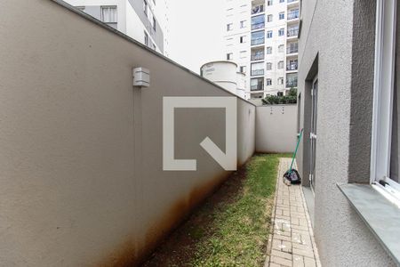 Quintal de apartamento à venda com 2 quartos, 62m² em Vila Taquari, São Paulo