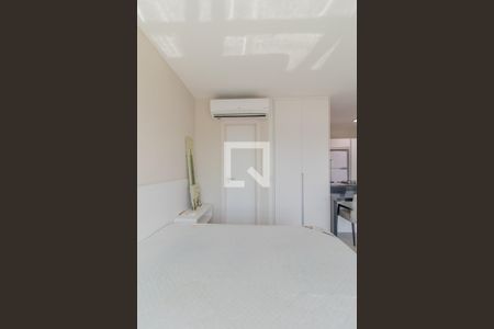 Quarto de kitnet/studio à venda com 1 quarto, 42m² em Praia de Belas, Porto Alegre