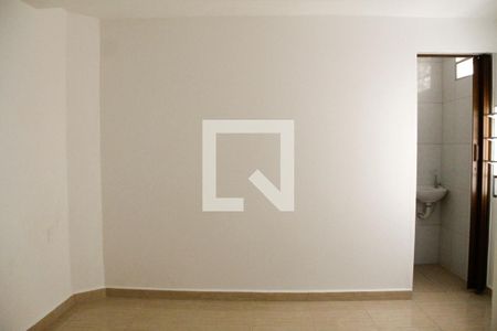 Quarto de casa para alugar com 1 quarto, 21m² em Santo Antônio, São Caetano do Sul