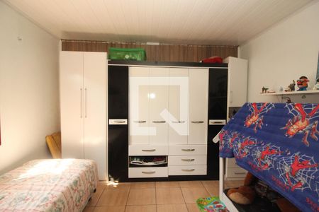 Quarto 1 de casa para alugar com 2 quartos, 75m² em Coronel Aparicio Borges, Porto Alegre