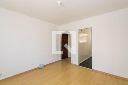 Sala de apartamento para alugar com 2 quartos, 50m² em Olaria, Rio de Janeiro