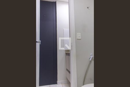 Banheiro de apartamento para alugar com 1 quarto, 23m² em Iguatemi, Ribeirão Preto