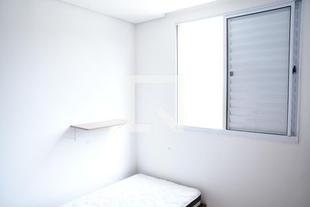 Quarto 1  de apartamento para alugar com 2 quartos, 39m² em Jardim Caiapiá, Cotia