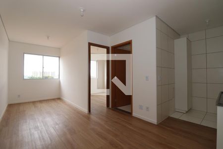 Sala de apartamento para alugar com 1 quarto, 35m² em Samambaia Sul (samambaia), Brasília