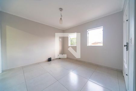 Sala de casa à venda com 2 quartos, 130m² em Jardim Silvana, Santo André