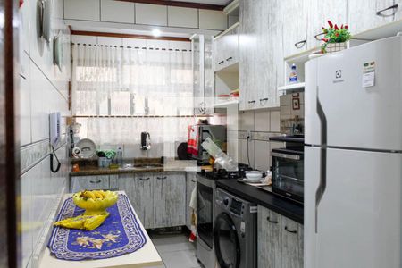 Cozinha de apartamento à venda com 1 quarto, 59m² em Protásio Alves, Porto Alegre