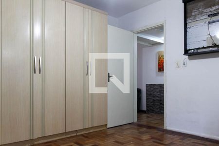 Quarto de apartamento à venda com 1 quarto, 59m² em Protásio Alves, Porto Alegre