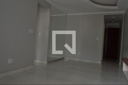 Sala de apartamento para alugar com 2 quartos, 70m² em Pechincha, Rio de Janeiro