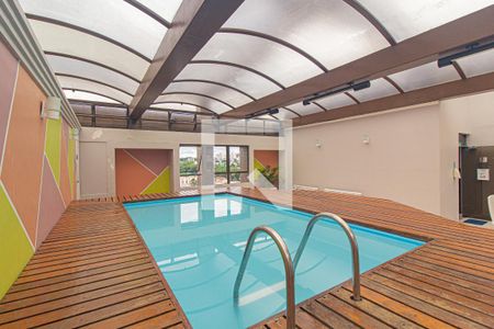 Piscina Coberta de apartamento para alugar com 1 quarto, 36m² em Centro, Curitiba