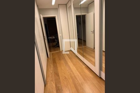 Apartamento para alugar com 4 quartos, 227m² em Aclimação, São Paulo