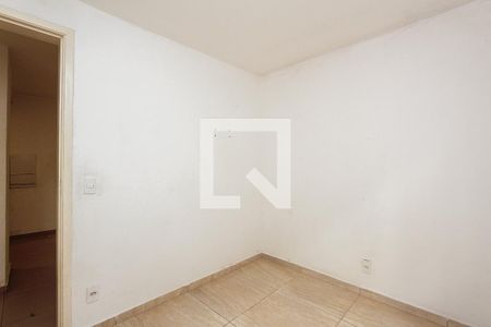 Quarto 2 de apartamento para alugar com 2 quartos, 52m² em Santa Fé, Porto Alegre