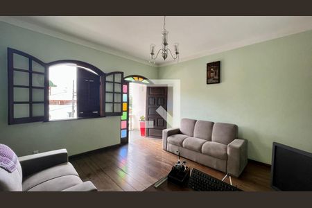 Sala de casa à venda com 4 quartos, 255m² em Álvaro Camargos, Belo Horizonte