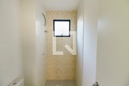 Banheiro de kitnet/studio para alugar com 1 quarto, 39m² em Vila Ernesto, São Paulo