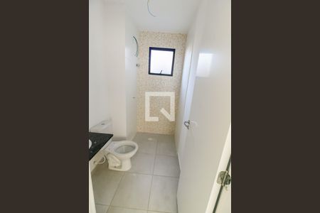 Banheiro de casa de condomínio para alugar com 1 quarto, 39m² em Vila Ernesto, São Paulo