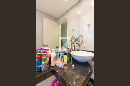 Apartamento à venda com 54m², 2 quartos e 1 vaga Apartamento à venda com 54m², 2 quartos e 1 vagaBanheiro da Suíte