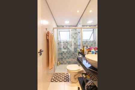 Apartamento à venda com 54m², 2 quartos e 1 vaga Apartamento à venda com 54m², 2 quartos e 1 vagaBanheiro da Suíte