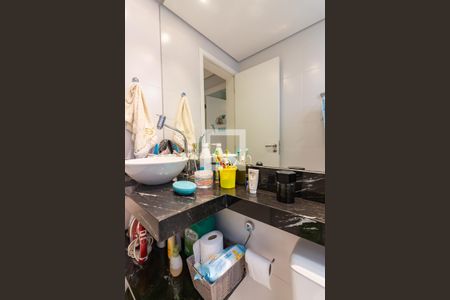 Apartamento à venda com 54m², 2 quartos e 1 vaga Apartamento à venda com 54m², 2 quartos e 1 vagaBanheiro