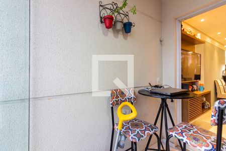 Varanda  de apartamento à venda com 2 quartos, 54m² em Vila Osasco, Osasco