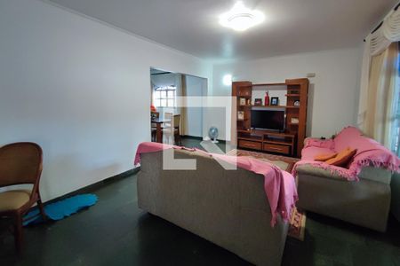 Sala de Estar  de casa à venda com 5 quartos, 280m² em Jardim Leonor, Campinas