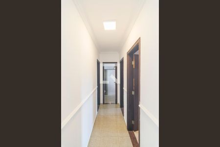 Corredor de apartamento para alugar com 2 quartos, 240m² em Vila Pires, Santo André