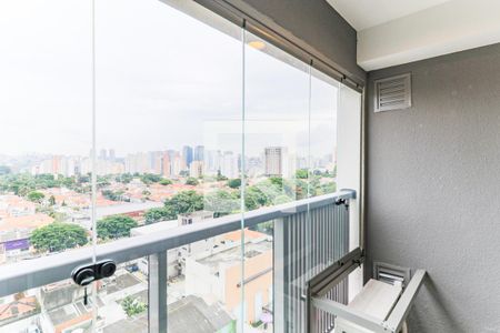 Varanda de kitnet/studio para alugar com 0 quarto, 25m² em Santo Amaro, São Paulo