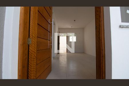entrada da sala de casa de condomínio à venda com 2 quartos, 54m² em Rondônia, Novo Hamburgo