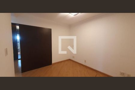 Apartamento à venda com 3 quartos, 165m² em Vila Moinho Velho, São Paulo