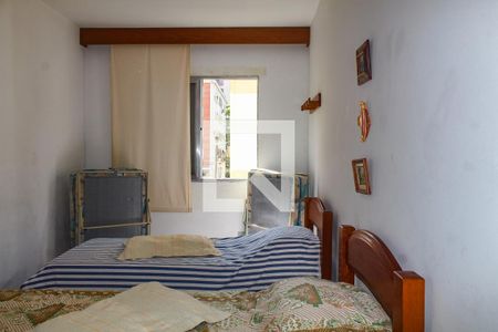Quarto 2 de apartamento para alugar com 2 quartos, 70m² em Jardim Las Palmas, Guarujá