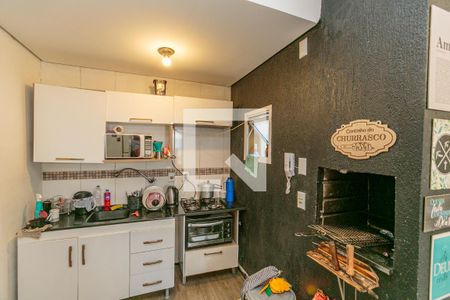 Cozinha de casa de condomínio para alugar com 2 quartos, 78m² em Jardim Carvalho, Porto Alegre