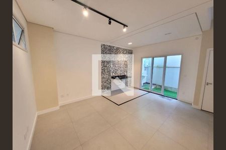 Casa à venda com 2 quartos, 100m² em Cambuci, São Paulo
