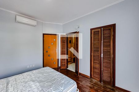 Quarto 1 - Suíte de casa para alugar com 3 quartos, 240m² em Vila Monumento, São Paulo