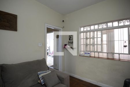 Sala de casa à venda com 6 quartos, 260m² em Cambuci, São Paulo