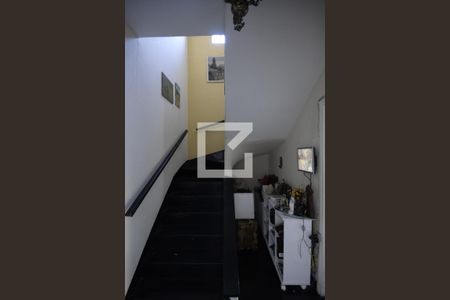Escada de casa à venda com 6 quartos, 260m² em Cambuci, São Paulo