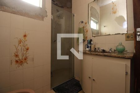 Banheiro social  de apartamento à venda com 3 quartos, 200m² em Novo Eldorado, Contagem
