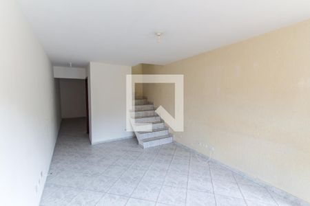 Sala de casa à venda com 3 quartos, 112m² em Vila Germinal, São Paulo