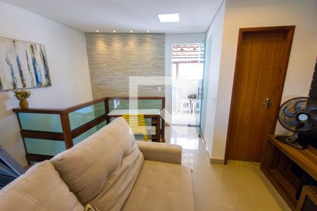 Sala de apartamento à venda com 2 quartos, 120m² em Sapucaias Iii, Contagem