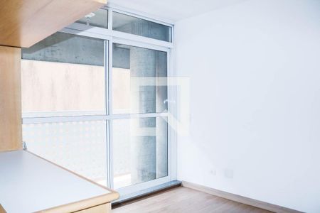 Sala de apartamento para alugar com 2 quartos, 40m² em Jardim das Laranjeiras, São Paulo