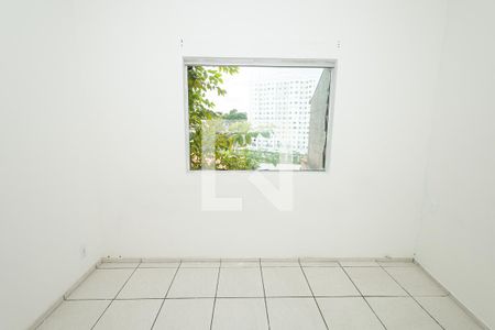 Quarto 1 de casa para alugar com 2 quartos, 50m² em Santa Mônica, Belo Horizonte