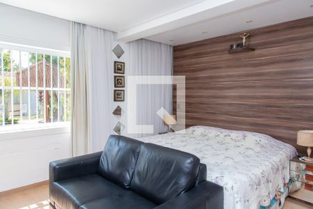 Suíte 1 de casa para alugar com 5 quartos, 521m² em Jardim Virgínia, Guarujá