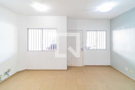 Sala de casa de condomínio à venda com 3 quartos, 100m² em Jardim Sarah, São Paulo