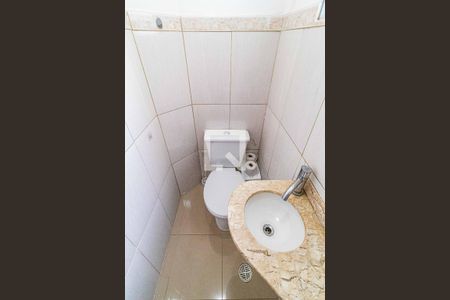 Lavabo de casa de condomínio à venda com 3 quartos, 100m² em Jardim Sarah, São Paulo