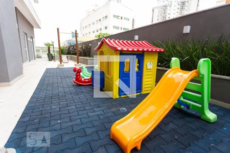 Apartamento à venda com 75m², 3 quartos e 1 vaga Apartamento à venda com 75m², 3 quartos e 1 vagaÁrea comum - Playground