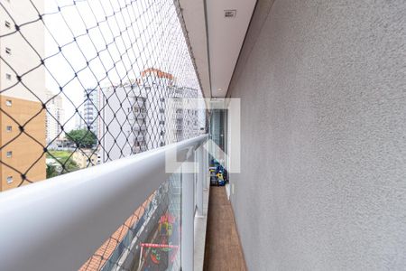 Apartamento à venda com 75m², 3 quartos e 1 vaga Apartamento à venda com 75m², 3 quartos e 1 vagaSacada