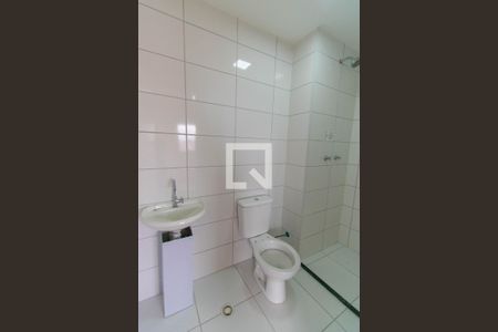 Banheiro de apartamento para alugar com 1 quarto, 32m² em Vila Graciosa, São Paulo