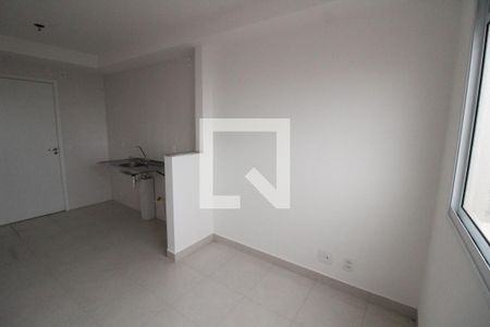 Sala/Cozinha de apartamento para alugar com 1 quarto, 27m² em Jardim Adutora, São Paulo