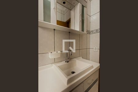 Banheiro de kitnet/studio para alugar com 1 quarto, 50m² em Parque Flamengo, Guarulhos