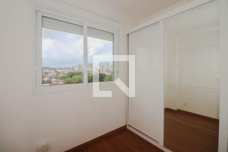 Quarto de apartamento para alugar com 2 quartos, 55m² em Passo da Areia, Porto Alegre